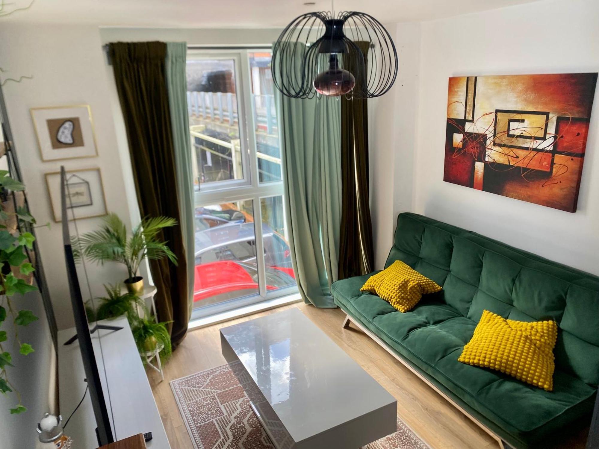 Luxury Urban Tranquility At B1 Apartment Бирмингам Екстериор снимка