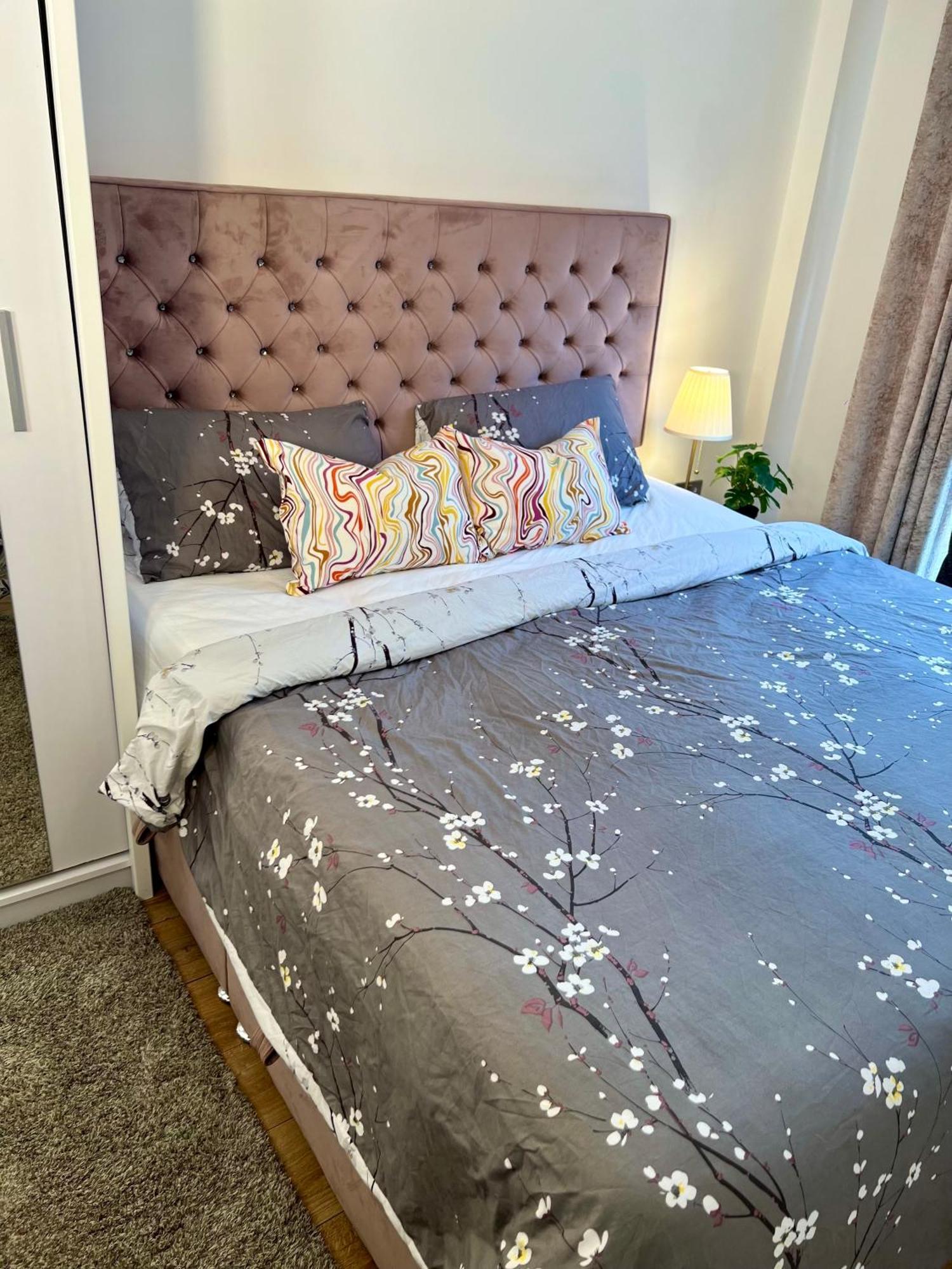 Luxury Urban Tranquility At B1 Apartment Бирмингам Екстериор снимка